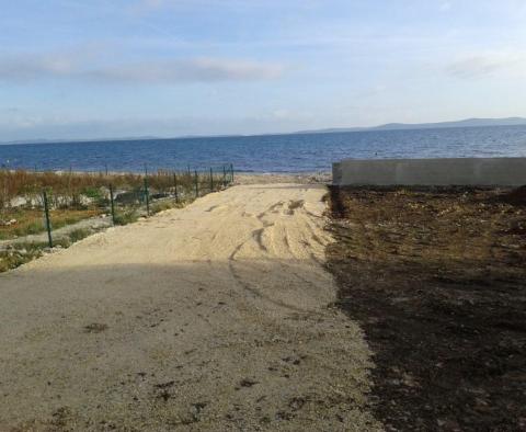 Baugrundstück zum Verkauf auf der Insel Vir, 100 Meter vom Strand entfernt, herrlicher Meerblick - foto 8