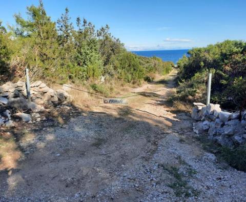 Exceptional beachfront land plot on Hvar island in Stari grad area - pic 5