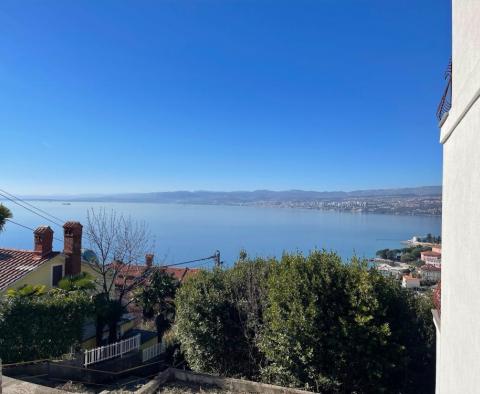 Propriété à vendre à Opatija avec une vue fantastique sur la mer 