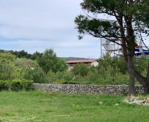 Grundstücke in Punat auf Krk auf der ersten Baulinie zum Meer und aufwärts - foto 4