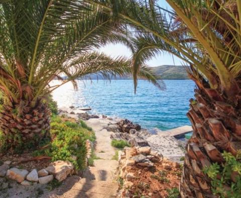 Villa bien située sur une presqu'île verdoyante en bord de mer avec accès à la plage, Croatie - pic 29