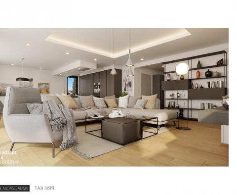 Appartement de luxe unique à vendre à Rovinj à 700 mètres de la plage - pic 8