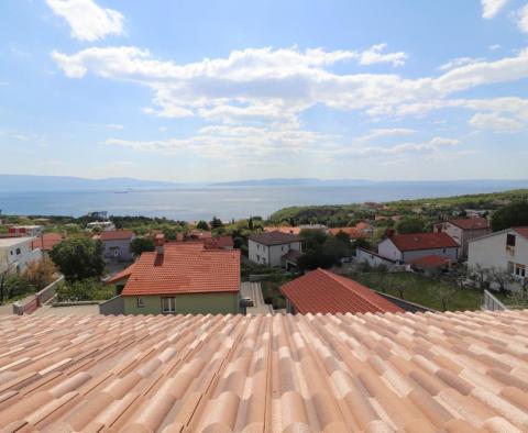 Ekskluzywna willa z panoramicznym widokiem na Kvarner w Kostrenie - pic 4