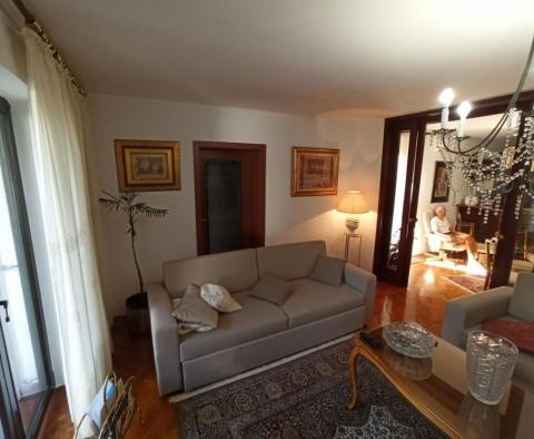 Wonderful building for sale in Rovinj just 150 meters from the sea - pic 8