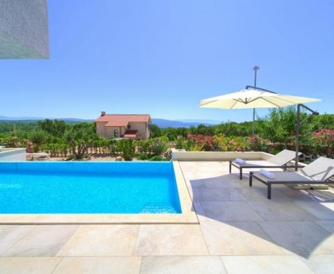 Exclusive newly built villa with pool in quiet location near Krk town! - pic 33