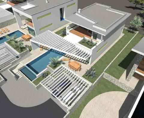 New modern villa under construction within a luxury condo - pic 2