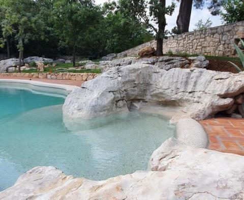 A stone beautiful villa with a swimming pool in Krsan, 5 km from the sea - pic 47