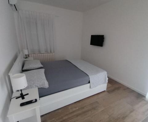 Appartement touristique de 7 appartements à Fažana, à seulement 230 mètres de la plage - pic 22