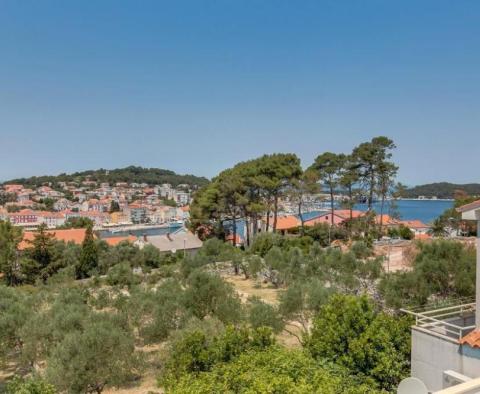 Úžasná turistická nemovitost na prodej na Mali Lošinj pouhých 200 metrů od moře - pic 26