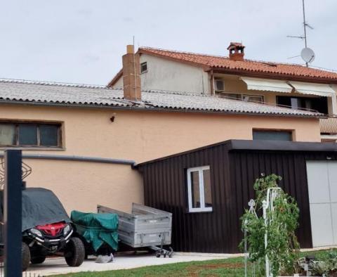 Haus in Višnjan bei Porec zu verkaufen - foto 50