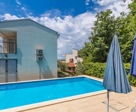 Deux villas jumelées avec une piscine, Krk - pic 3