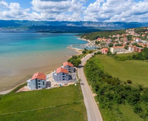 Neues Penthouse am Wasser mit 4 Schlafzimmern in Cizici direkt am Strand, Residenz mit Pool - foto 3