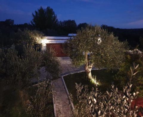 A unique rustic villa with a view of the Brijuni Islands in Galizana! - pic 10