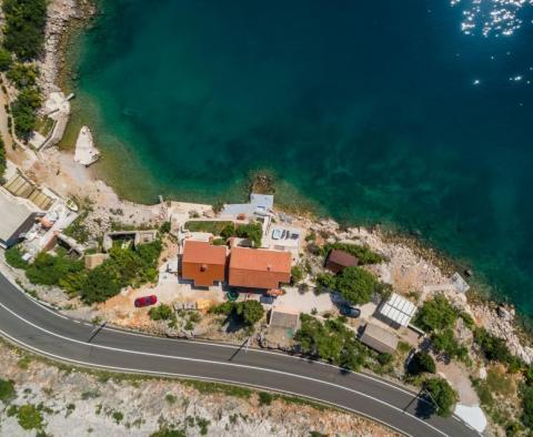 Fascinating seafront villa in Lukovo Šugarje, Karlobag with mooring possibility - pic 8