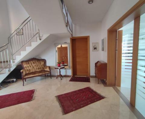 Spacious villa for sale in Galižana, Vodnjan - pic 20