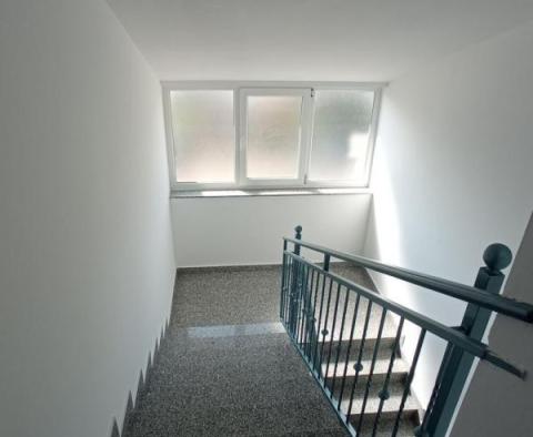 Lux-Wohnung in einem Neubau mit Garage in Tar-Vabriga, Meerblick - foto 17