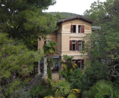 Lux old-timer villa in Opatija for complete modernization - pic 10