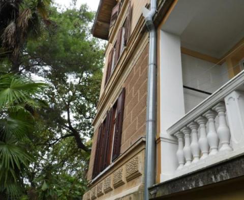 Lux old-timer villa in Opatija for complete modernization - pic 18