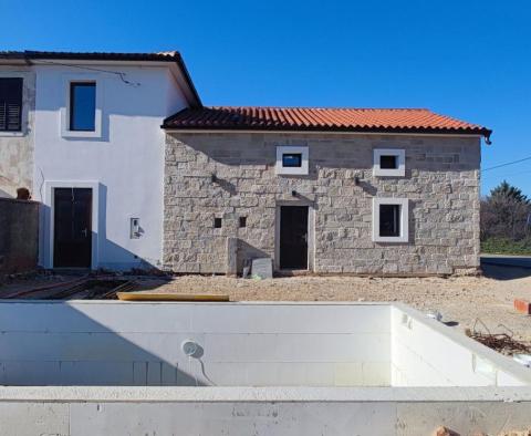 Stone villa with swimming pool in Gabonjin, Dobrinj 