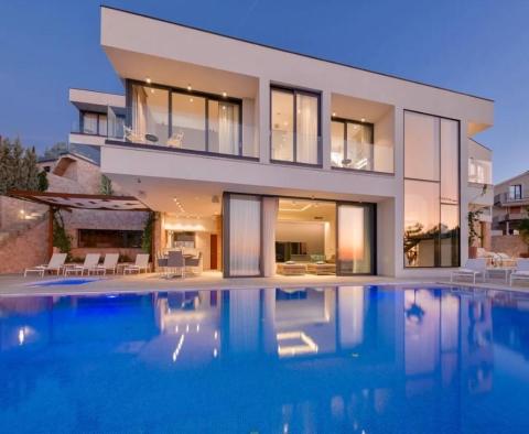 Magnificent modern villa on Hvar with swimming pool and outstanding architecture - pic 57