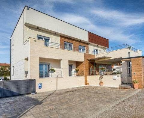 Spacious villa with swimming pool in Galižana, Vodnjan 