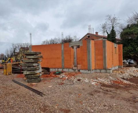 Villa with private swimming pool under construction in a quiet location just 7 km from the sea in Labin area - pic 5