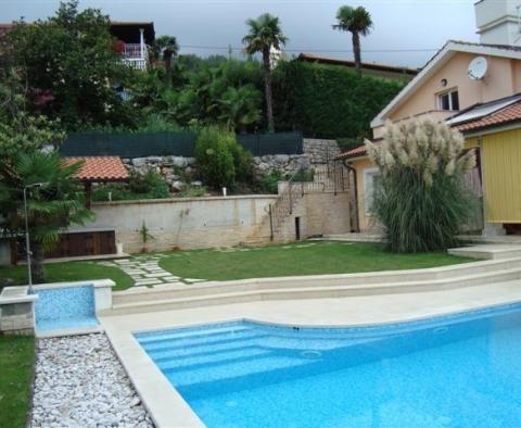 Villa mit Swimmingpool in Lovran zu verkaufen - foto 3