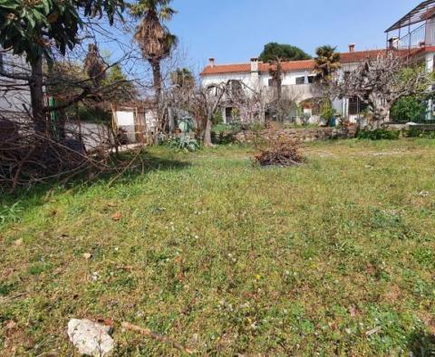 Heißes Angebot im boomenden Rovinj - zwei Apartments mit großem Garten und Garage nur 600 Meter vom Meer entfernt - foto 34