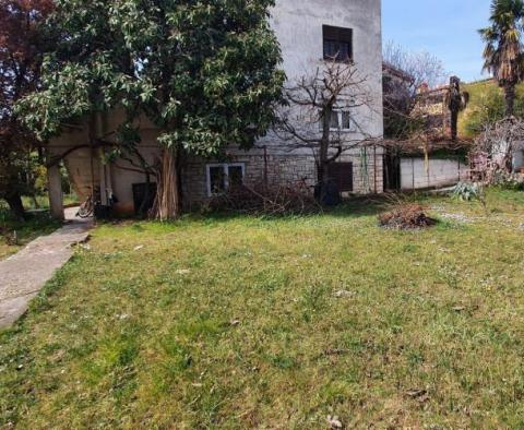 Heißes Angebot im boomenden Rovinj - zwei Apartments mit großem Garten und Garage nur 600 Meter vom Meer entfernt - foto 35