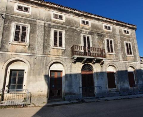 Stone house for modernization in Tinjan, possibility of make 5 residential units - pic 9