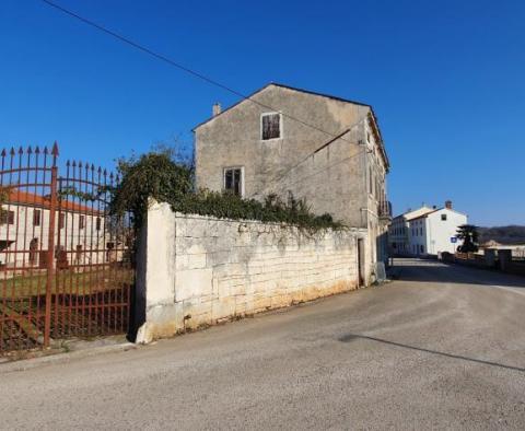 Stone house for modernization in Tinjan, possibility of make 5 residential units - pic 12