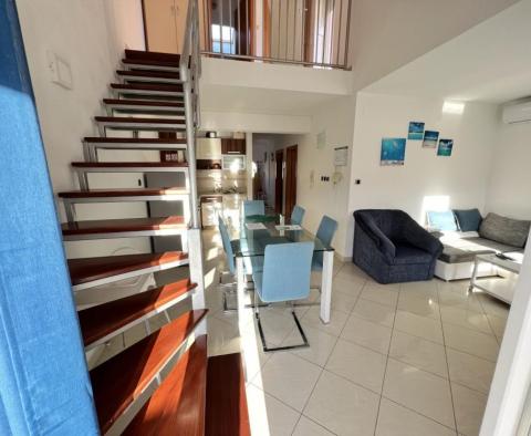 Appartement duplex avantageux à Baška, île de Krk 