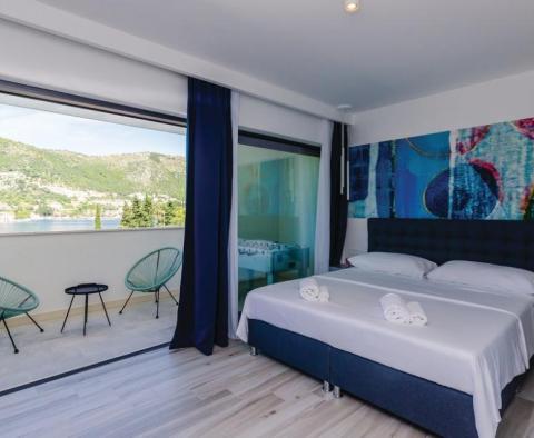 Nouvelle villa moderne à la périphérie de Dubrovnik en première ligne de mer à seulement 30 mètres de la plage - pic 16