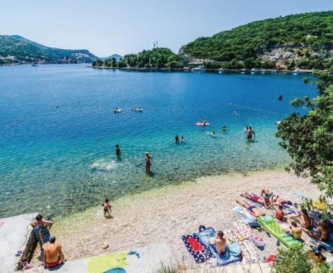 Nouvelle villa moderne à la périphérie de Dubrovnik en première ligne de mer à seulement 30 mètres de la plage - pic 37