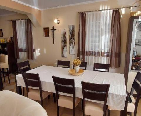 Apartament w Supetarska Draga, wyspa Rab, pierwsza linia do morza - pic 3