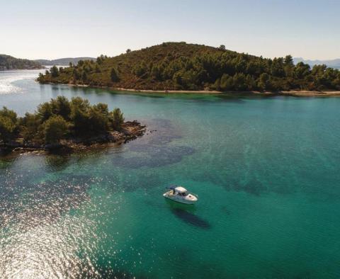 Villa absolument magnifique avec plage privée, piscine et amarre pour bateau - pic 47