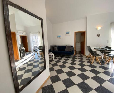 Nowy dom apartamentowy w Rovinj 900 metrów od morza - pic 11