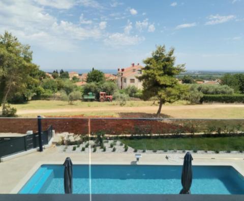 Villa moderne avec vue sur la mer dans la région de Porec cca. A 2 km des plages - pic 31