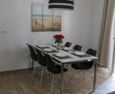 Dům se třemi apartmány v Pomer, Medulin - pic 8