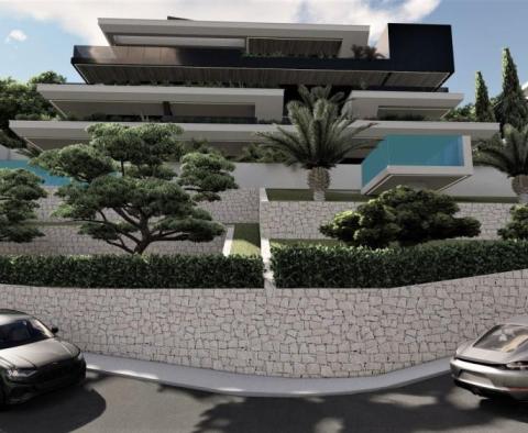 Einzigartiges Penthouse mit Dachpool über dem Zentrum von Opatija, Garage, Panoramablick auf das Meer 