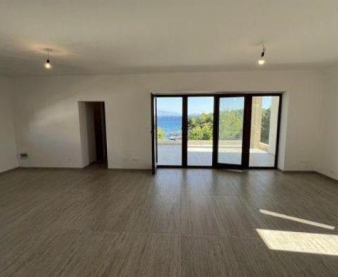 Apartament w pierwszym rzędzie do morza, blisko plaży w mieście Krk - pic 16