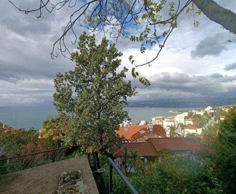 Продается земельный участок городского типа в Опатии под 2 роскошные виллы, всего в 250 метрах от моря 