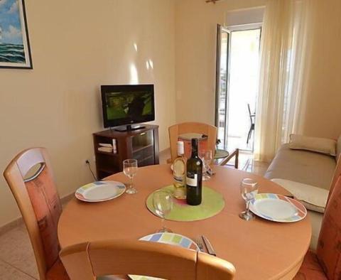 Apart-Haus mit 4 Apartments in der 1. Meereslinie in der Gegend von Zadar, direkt am Sandstrand - foto 10