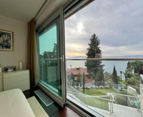 Idealny luksusowy apartament w rezydencji 4**** na 1. linii od morza w Opatiji - pic 18