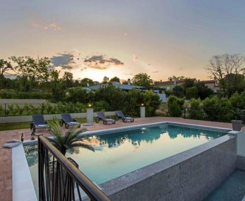 Vouse avec piscine et vue panoramique dans le quartier de Rabac - pic 3