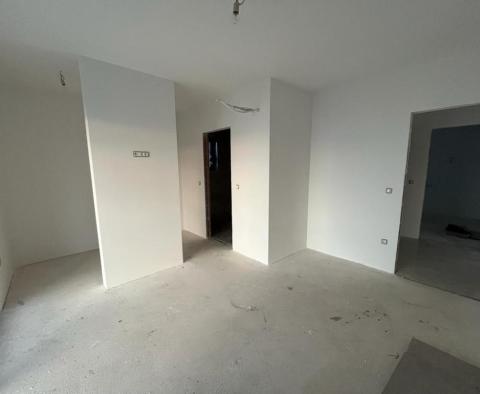 Przestronne apartamenty w nowej rezydencji w Rogoźnicy - pic 11