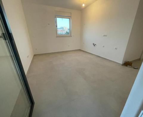 Nouvel appartement à Novalja, à seulement 200 mètres de la mer - pic 9