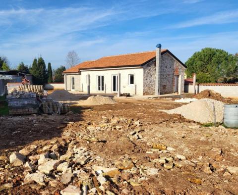 Modernized detached stone house in Umag area - pic 7