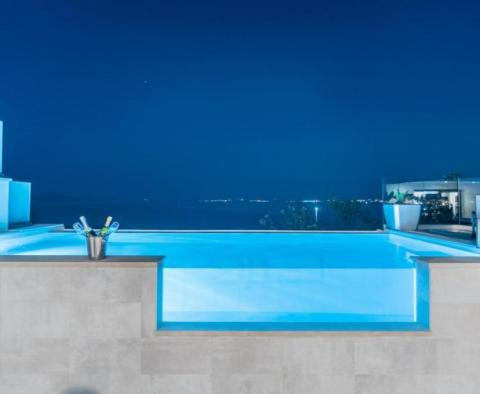 Magnificent villa in Pobri, Opatija with stunning sea views - pic 10