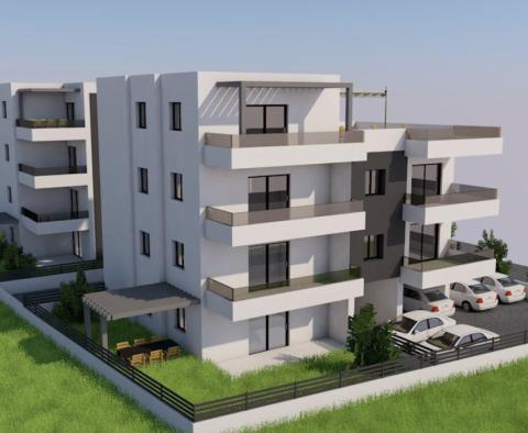 Nowy kompleks apartamentów w okolicach Trogiru - niskie ceny! - pic 11